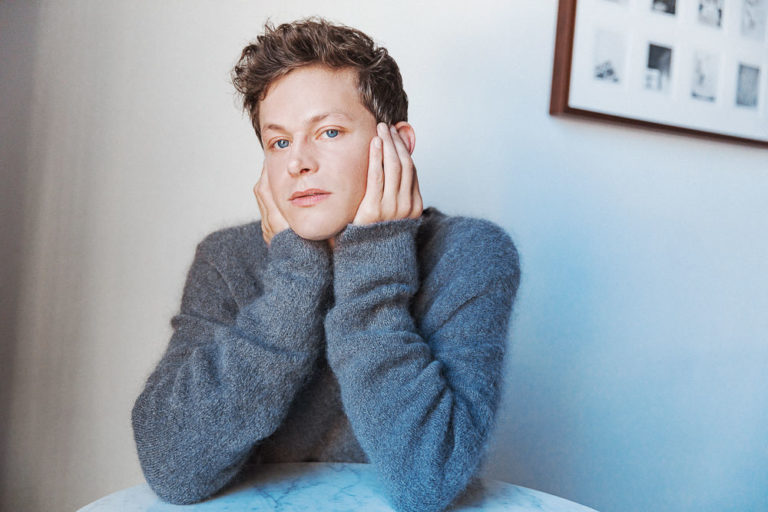 Perfume Genius vuelve a iluminar No Shaped, su obra maestra del 2017 con un increíble EP de remixes