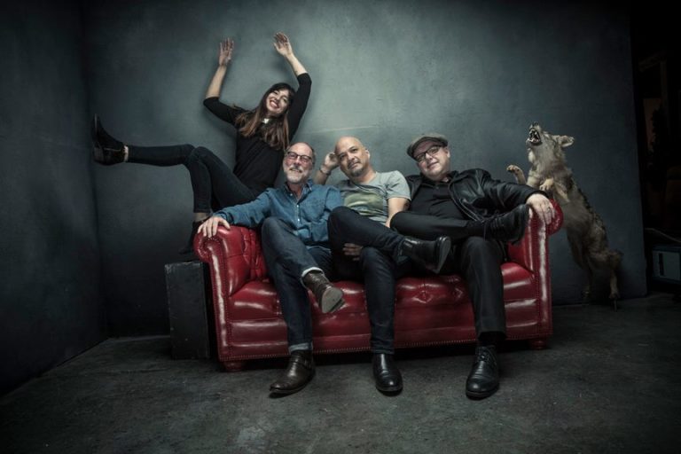 Pixies revela el lanzamiento de un nuevo álbum para este 2019