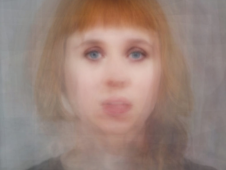 Escucha la nueva y sónica canción de Holly Herndon: “Frontier”