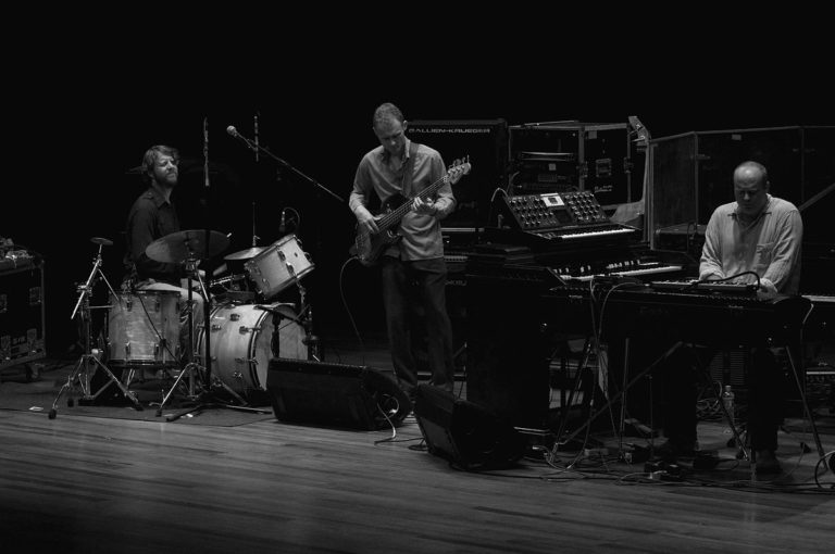 Retrospectiva del trío de jazz Medeski Martin & Wood