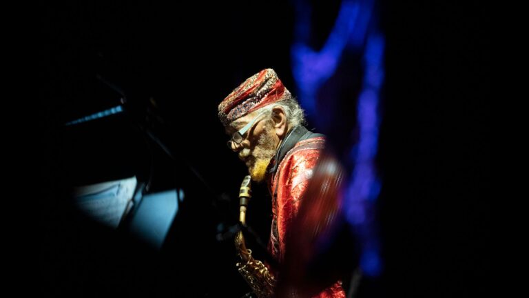 El saxofonista de Sun Ra, Marshall Allen, cumple 100 años de vida