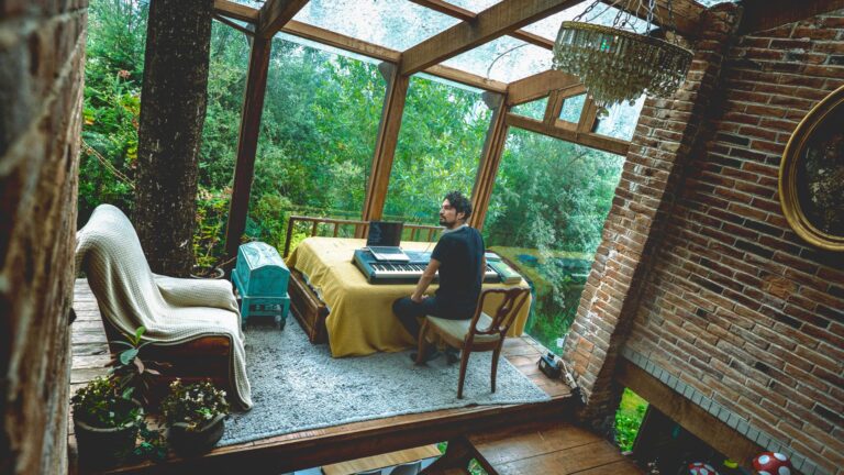 Jesse Beaman presenta una nueva fase sonora: una propuesta electroacústica íntima y minimalista