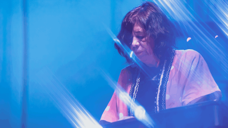 50 años de experimentación en México: homenaje-residencia a Ana Ruiz, pionera del free jazz