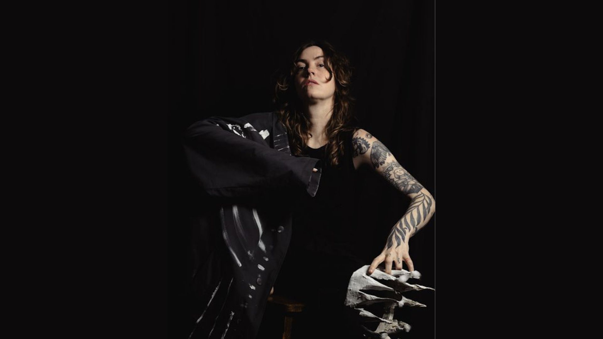 Emma Ruth Rundle regresa con These Killing Times, un álbum nacido del caos contemporáneo